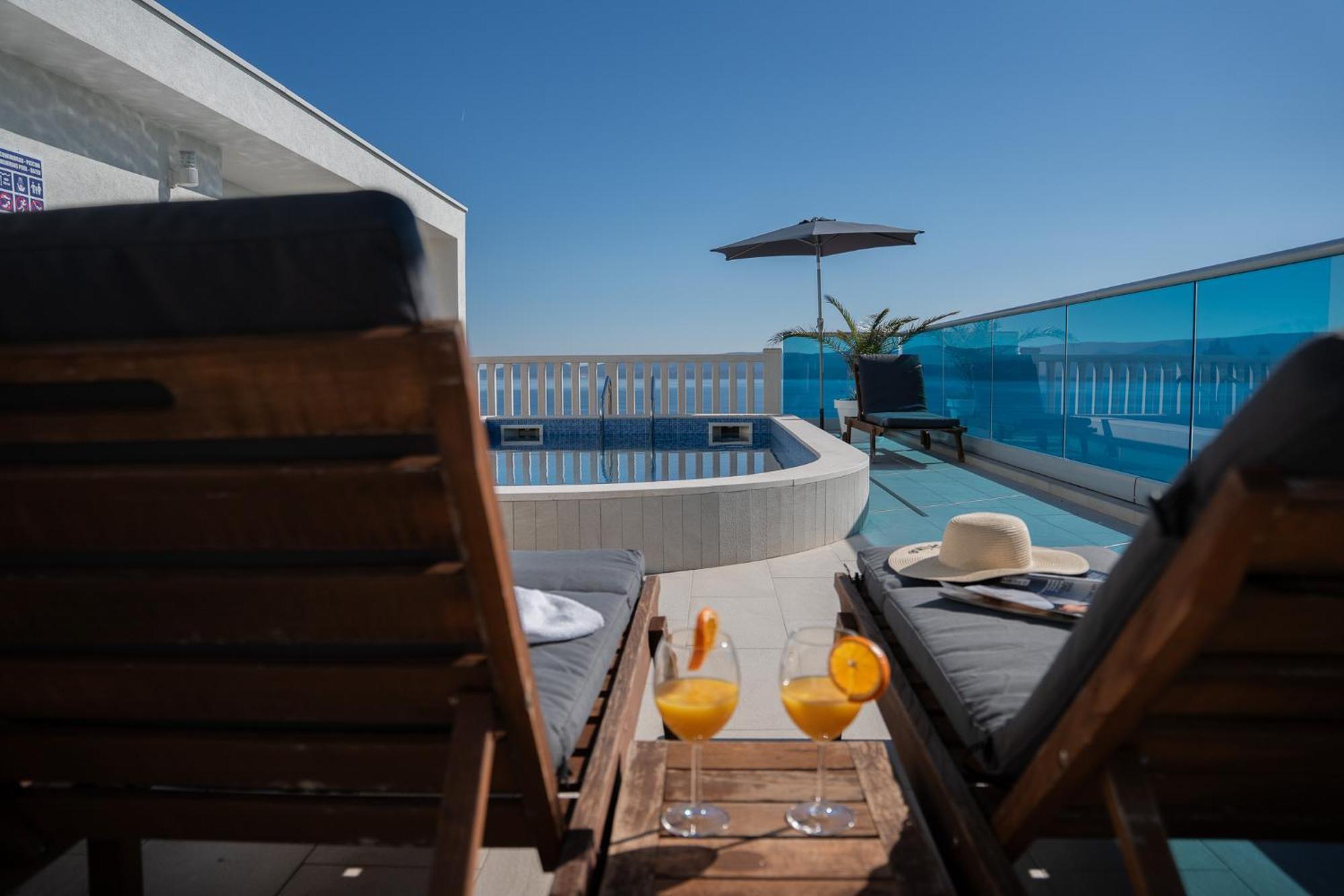 Sunny Hill Apartments With Rooftop Pool Celina Exterior foto